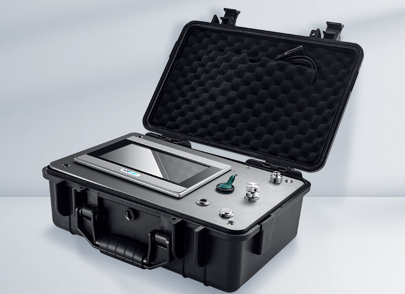 F307x Dewpoint & Pressure Multi-parameter portable monitor